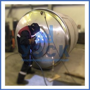 Купить баки и ёмкости из нержавеющей стали от завода УЗСК в Евпатории